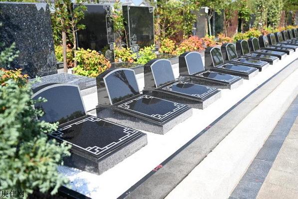 上海哪些墓地推行家庭成员合葬？